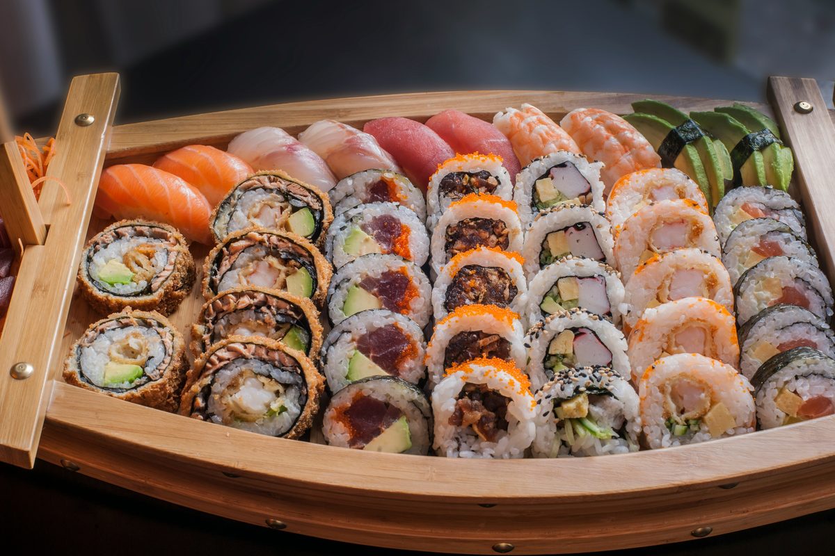 Sushi & bubbles at Fig & Flame
